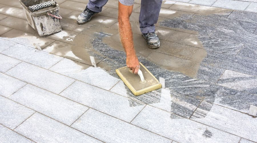 Professional gutter cleaning in Torrance, CA
